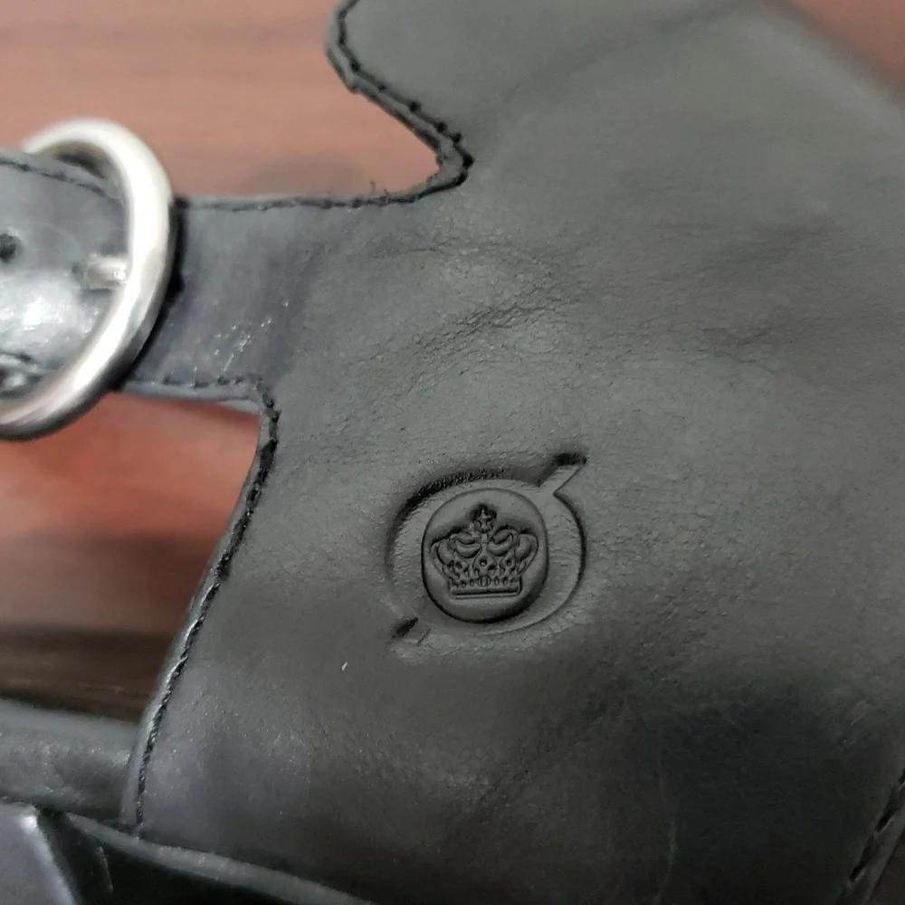 BORN Cindie Double-Strap Veg-Tanned‎ Leather Sandals